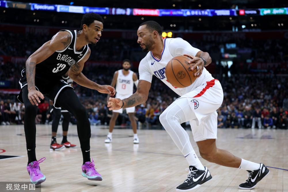 上保持着极 上保持着极